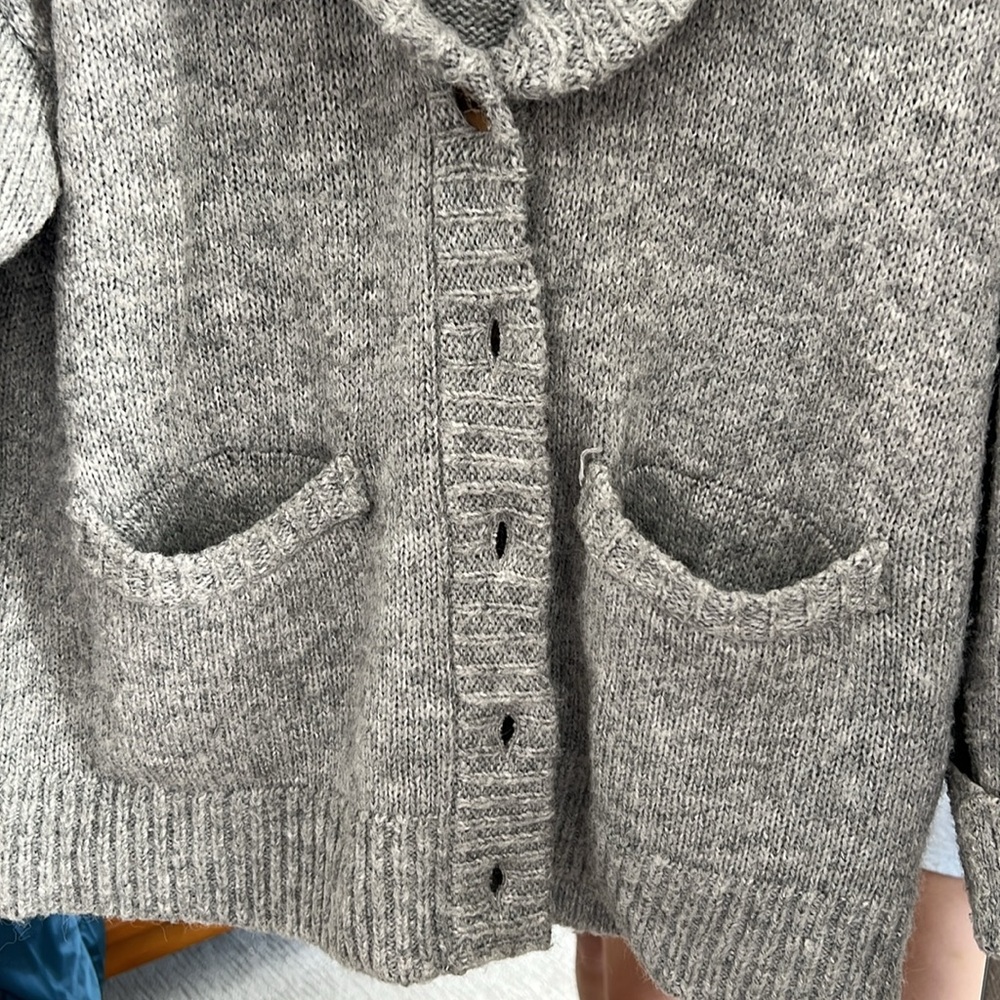 Old Navy Gray Shawl Collar Buttoned Cardigan - Picture 3 of 4